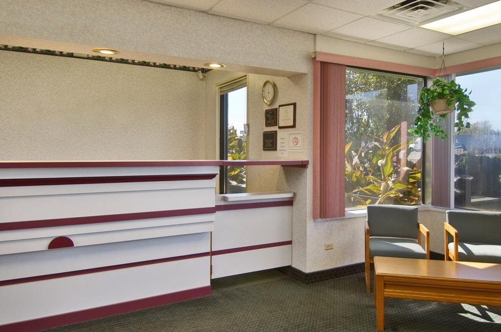 Travelodge By Wyndham Ridgeway Martinsville Area Dış mekan fotoğraf
